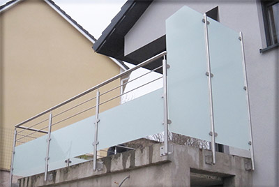 Entreprise de garde-corps en verre en Moselle